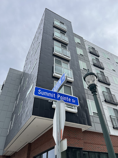 Summit Pointe